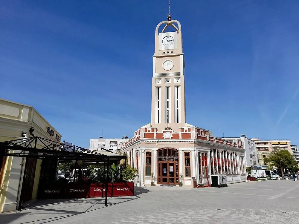 Vila Babe Vlorë 0*,