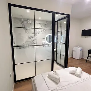 Apart-hotel Serene, Vlorë